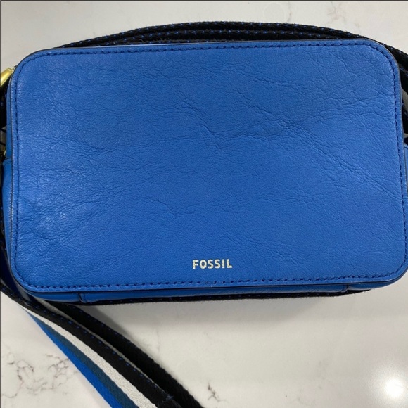 Fossil Crossbody Bag - Picture 5 of 5